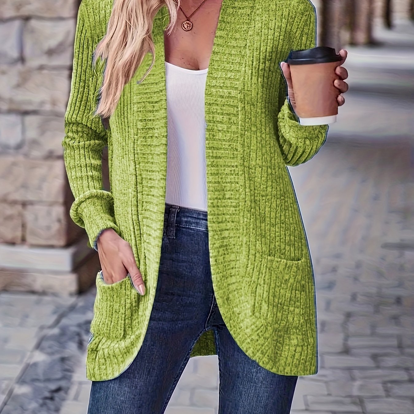 Valmai - Elegant Cardigan